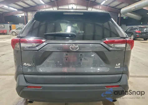 2019 Toyota Rav4 Le z USA, uszkodzony, nr VIN 2T3F1RFVXKW064513